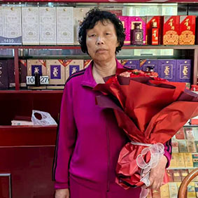 手足口合并水痘怎么办？刘盼想用精油+金棒十天帮孙女痊愈